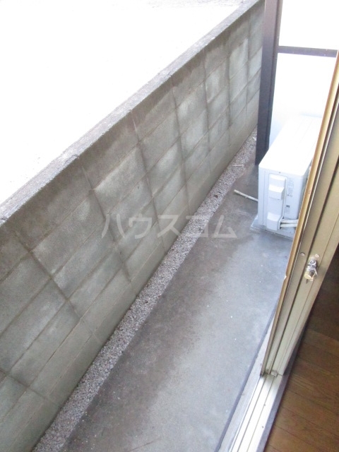 20/30 バルコニー