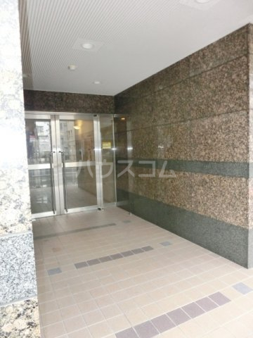 19/24 エントランス