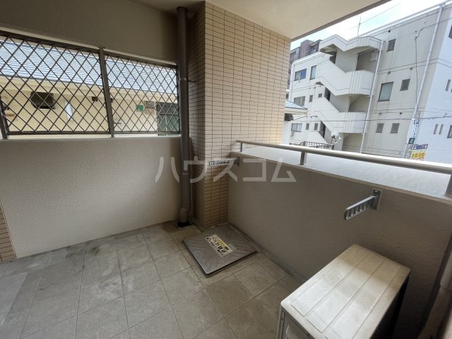 13/23 バルコニー