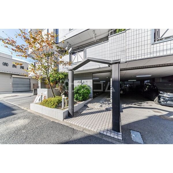 2/11 エントランス