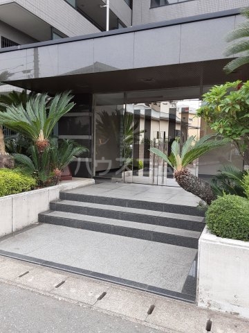 2/10 エントランス