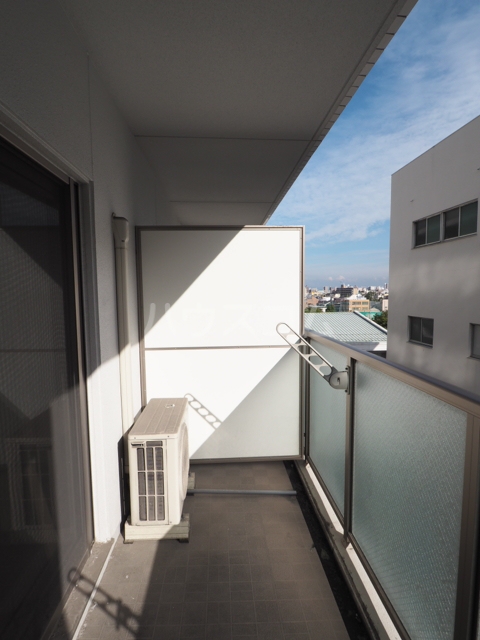 19/30 バルコニー