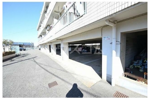 14/23 駐車場