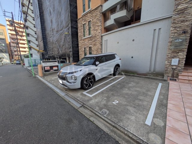 4/7 駐車場