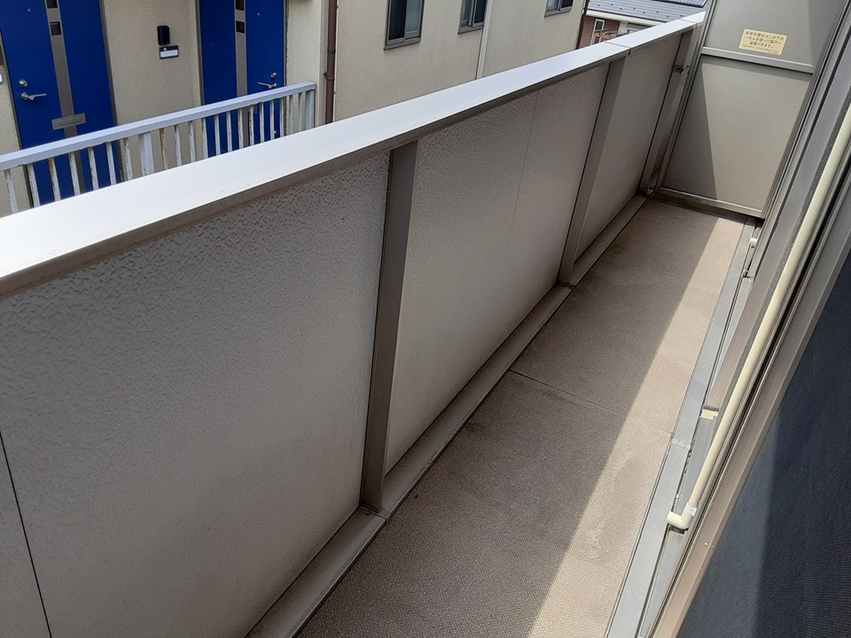 23/30 バルコニー