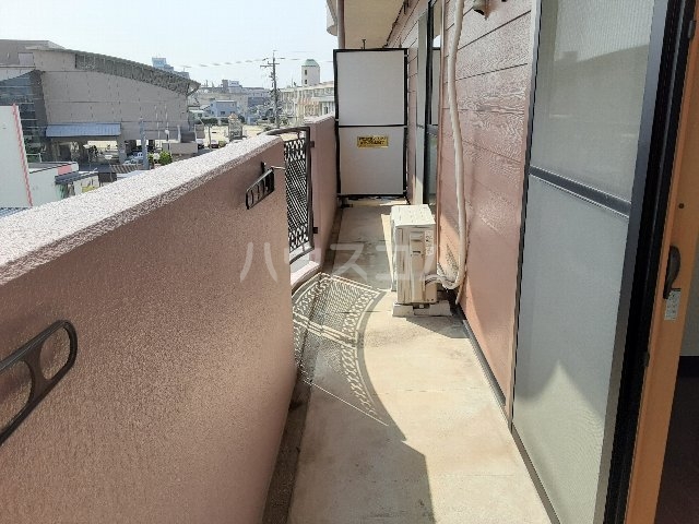 21/28 バルコニー