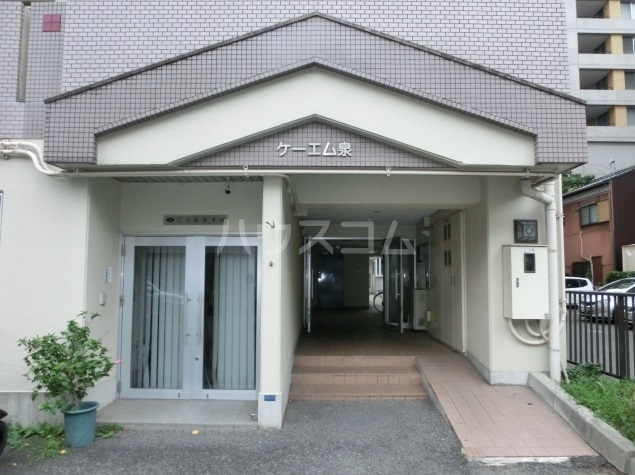 15/23 エントランス