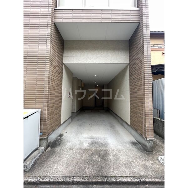 2/7 エントランス