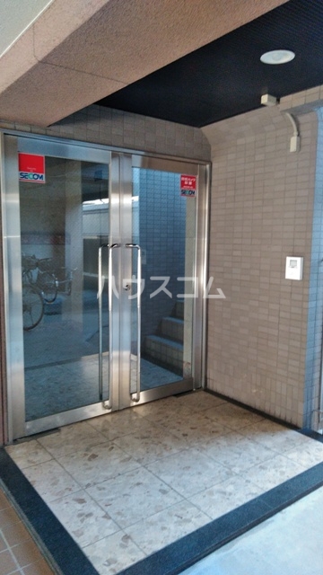 3/10 エントランス