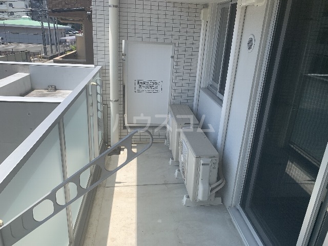 20/30 バルコニー