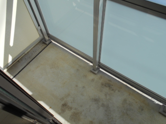 15/28 バルコニー