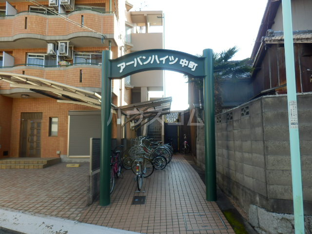 2/10 エントランス