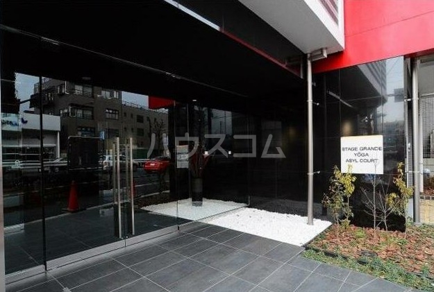 16/26 エントランス