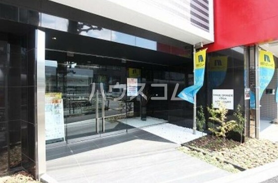 22/30 エントランス