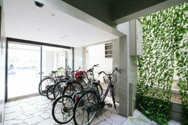 4/7 駐車場