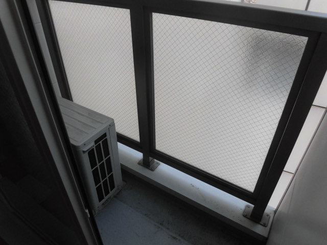 13/22 バルコニー