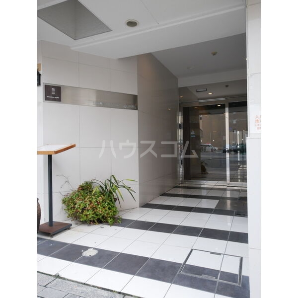 14/24 エントランス