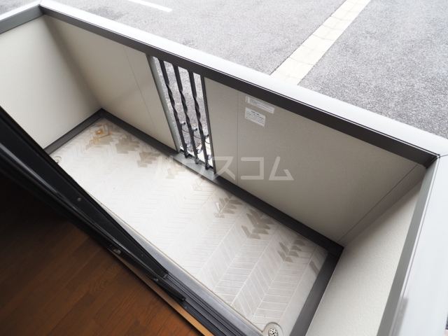 17/26 バルコニー