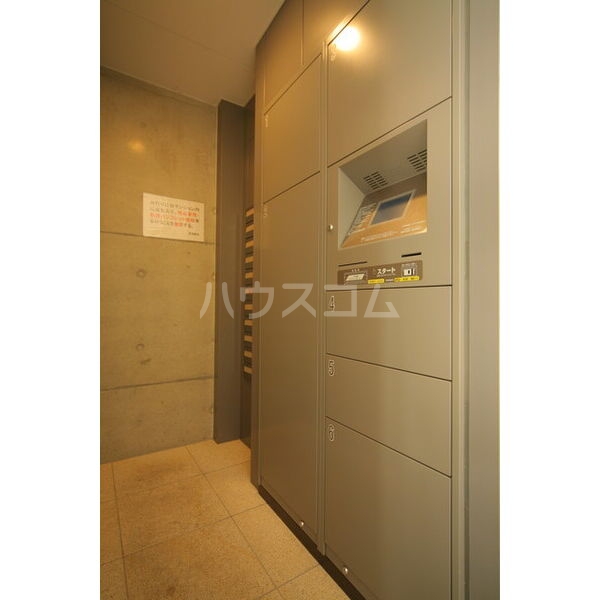 16/24 エントランス