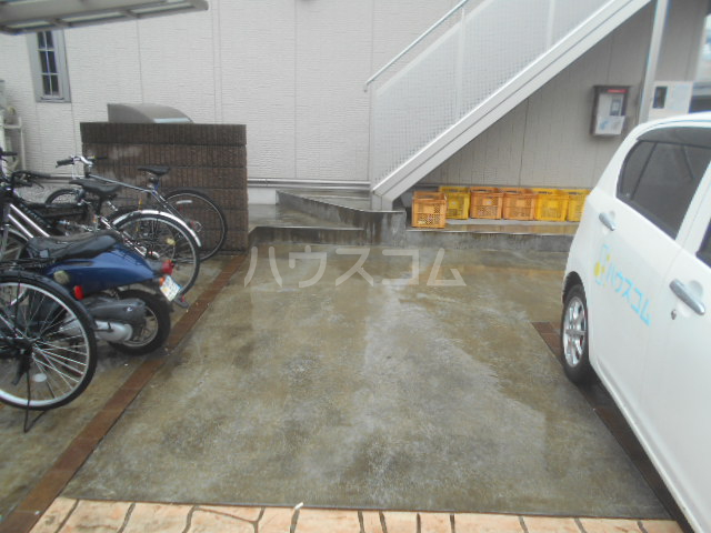 3/7 エントランス