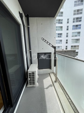 20/30 バルコニー