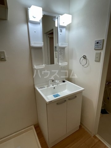 16/30 洗面