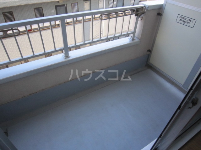 17/30 バルコニー