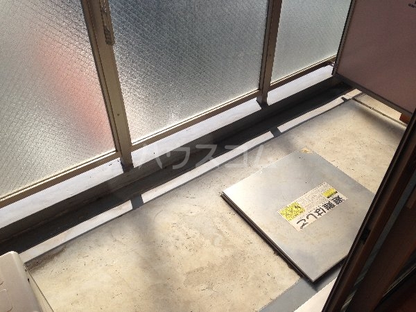 18/29 バルコニー