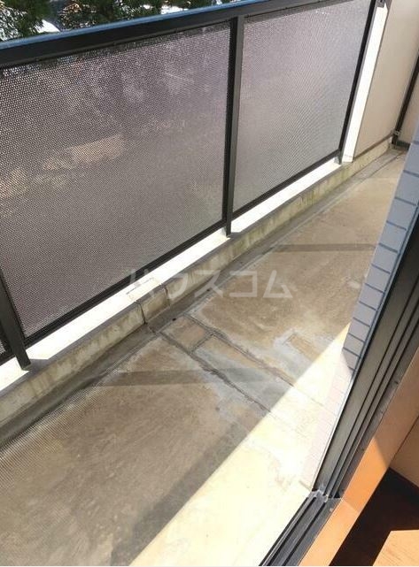 13/25 バルコニー