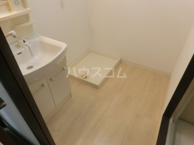 13/30 洗面