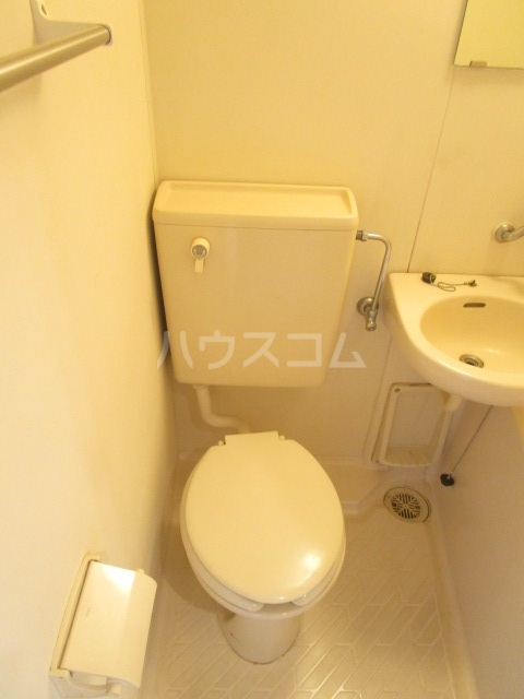 16/30 トイレ