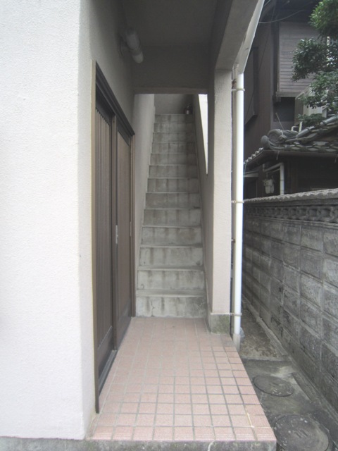 3/8 エントランス