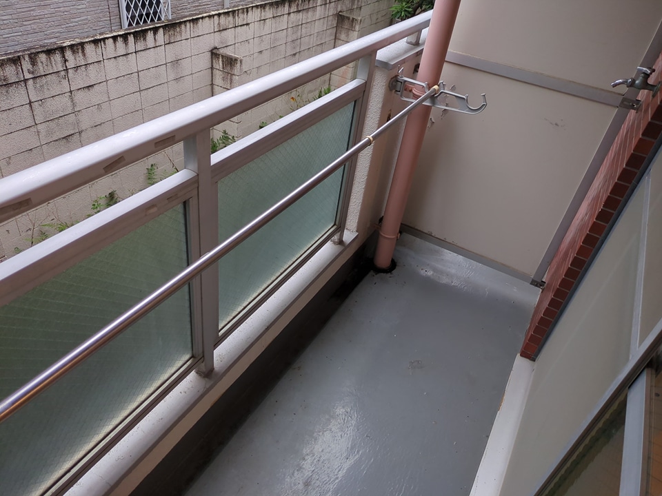 19/30 バルコニー