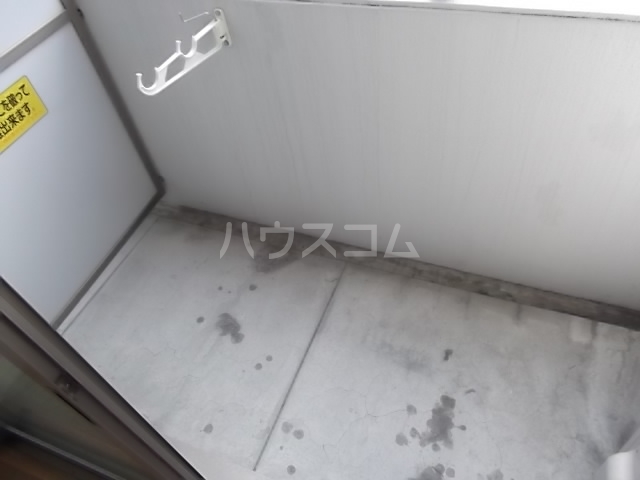 16/27 バルコニー