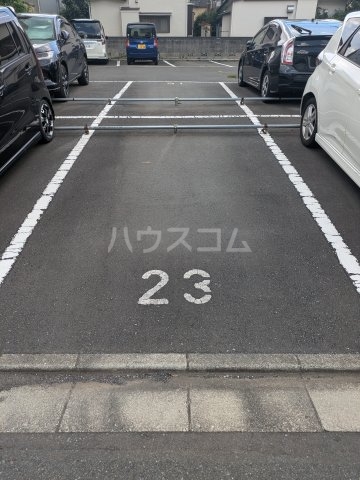 25/30 駐車場