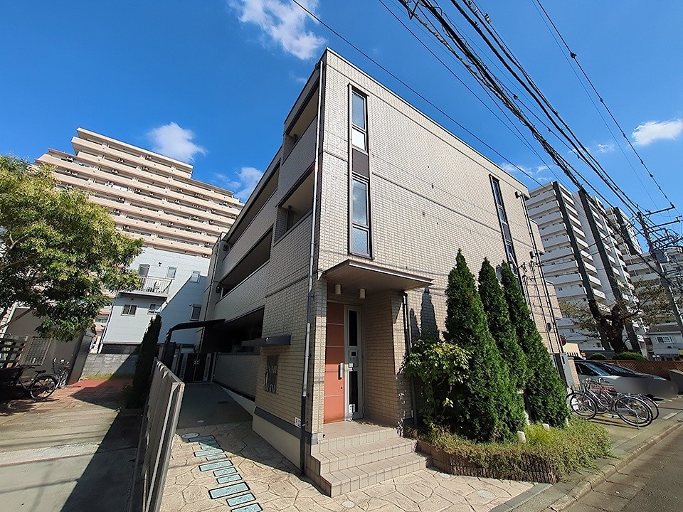 2/30 外観