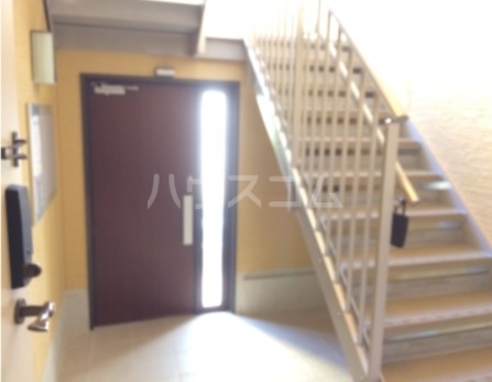 3/8 エントランス