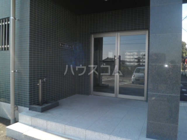 22/24 エントランス