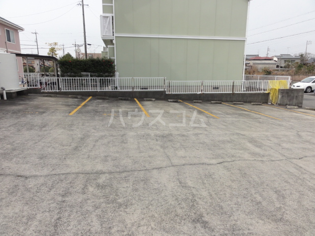14/22 駐車場