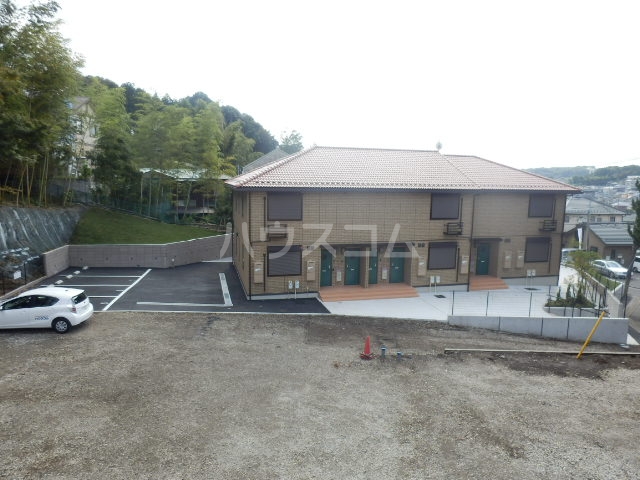 21/24 駐車場