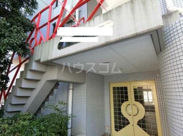 2/10 エントランス