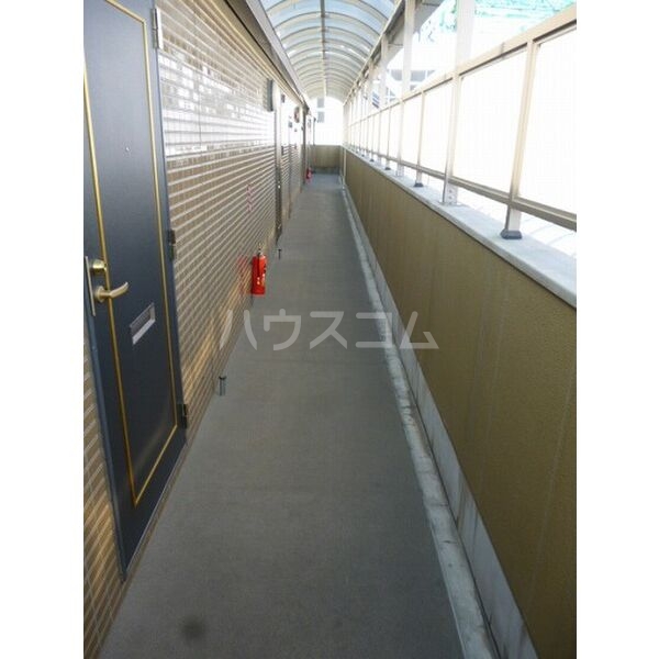 14/21 エントランス