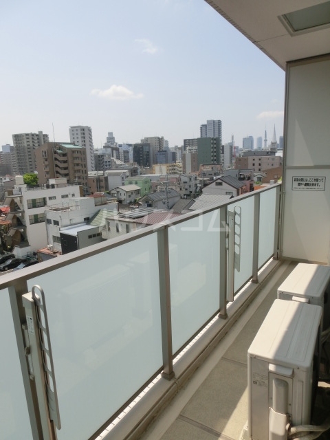 13/26 バルコニー