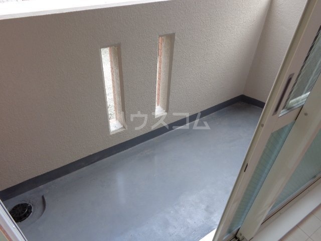 20/30 バルコニー