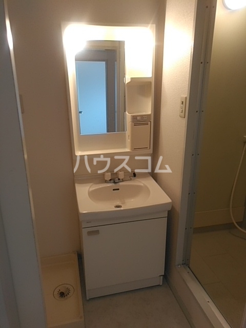 15/28 洗面