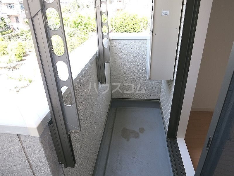 14/27 バルコニー