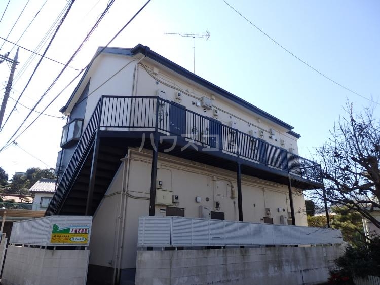 19/26 エントランス