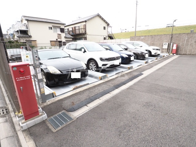 4/8 駐車場