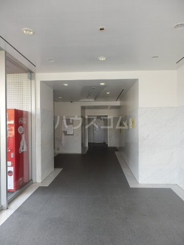 15/25 エントランス