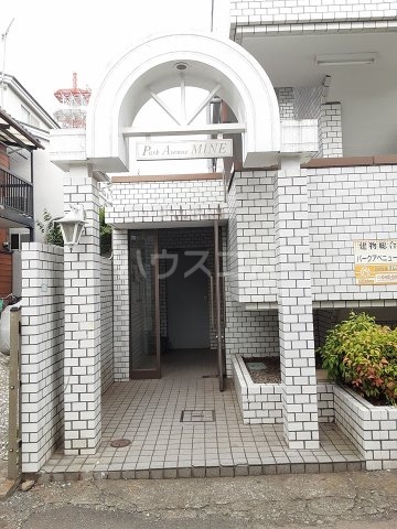 20/28 エントランス